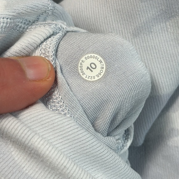 Lululemon Wunder Under Short 10" *Ribbed Incognito Camo Jacquard Alpine White - Picture 5 of 6